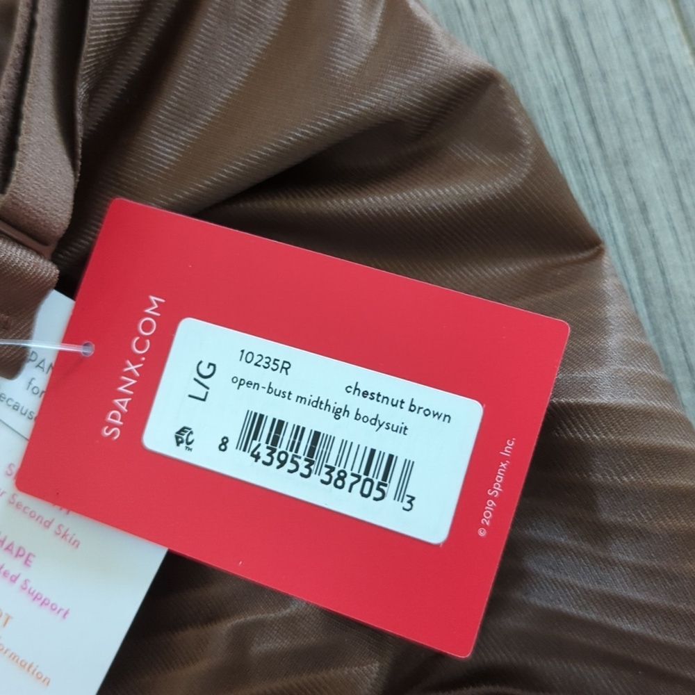 SPANX Thinstincts 2.0 Open Bust Mid Thigh Chestnut Brown Shapewear Bodysuit - Picture 6 of 7